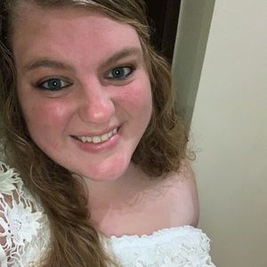 Meet your Posher, Jenny